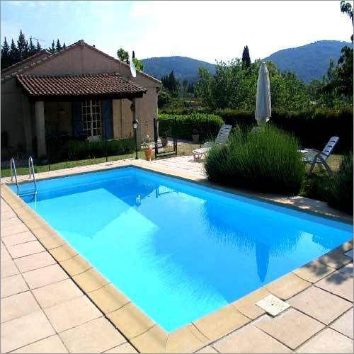 Commercial Swimming Pool